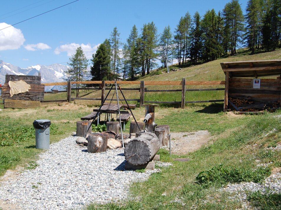 Hannigalp Feuerstelle | © Grächen Tourismus